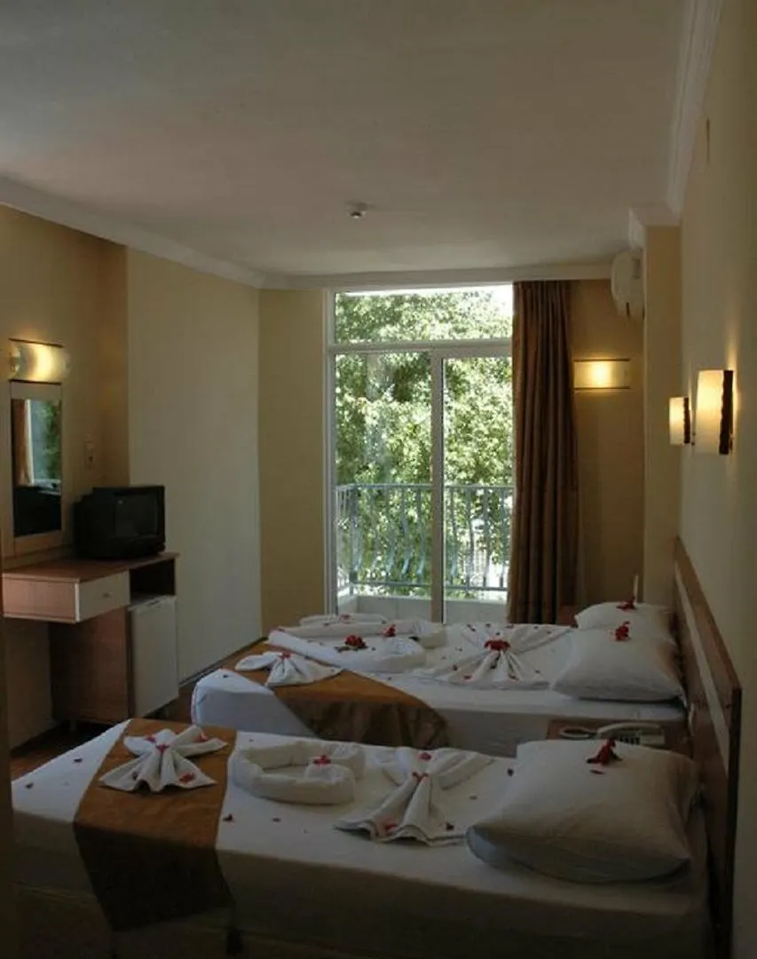 Ercan Han Hotel Icmeler Bed & Breakfast